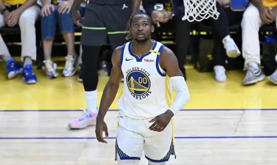 曝托马斯考虑降薪，接受1400万年薪，勇士和库明加会受到启发吗？