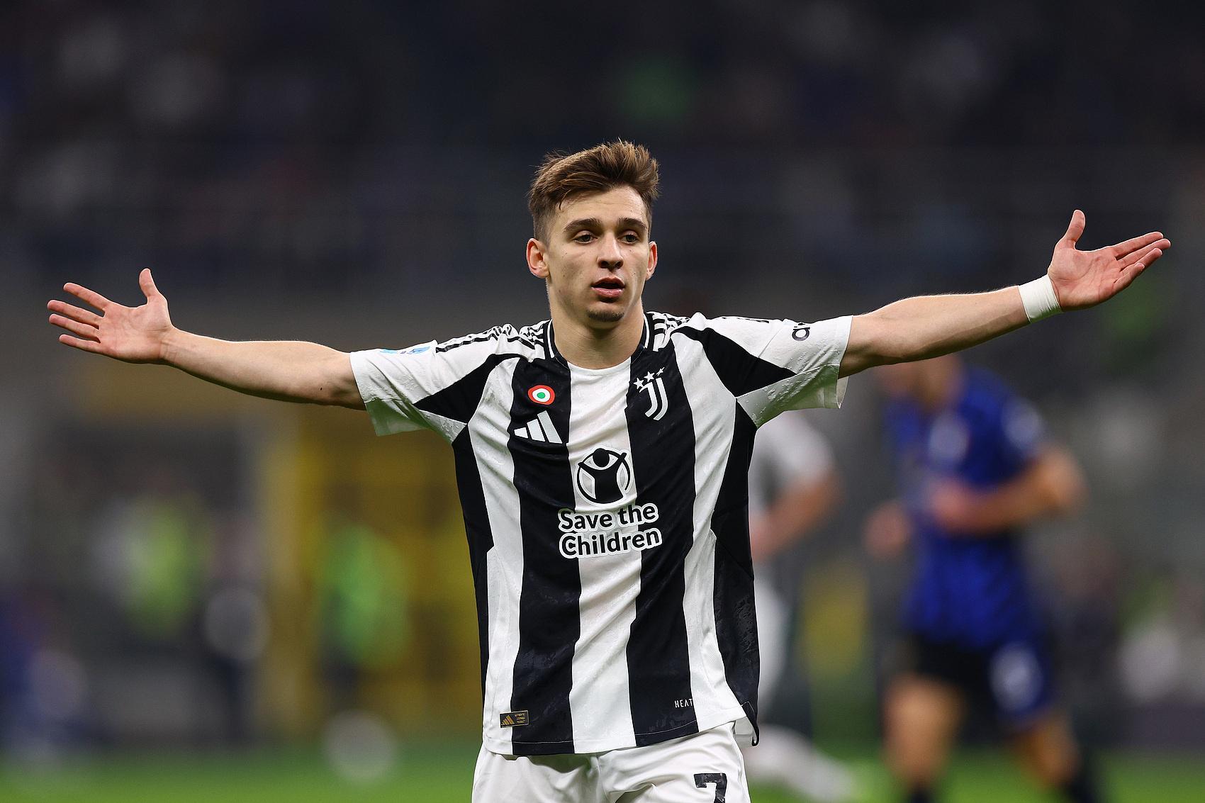 记者：即使伤无大碍，尤文也不会冒险让小孔塞桑出战国米